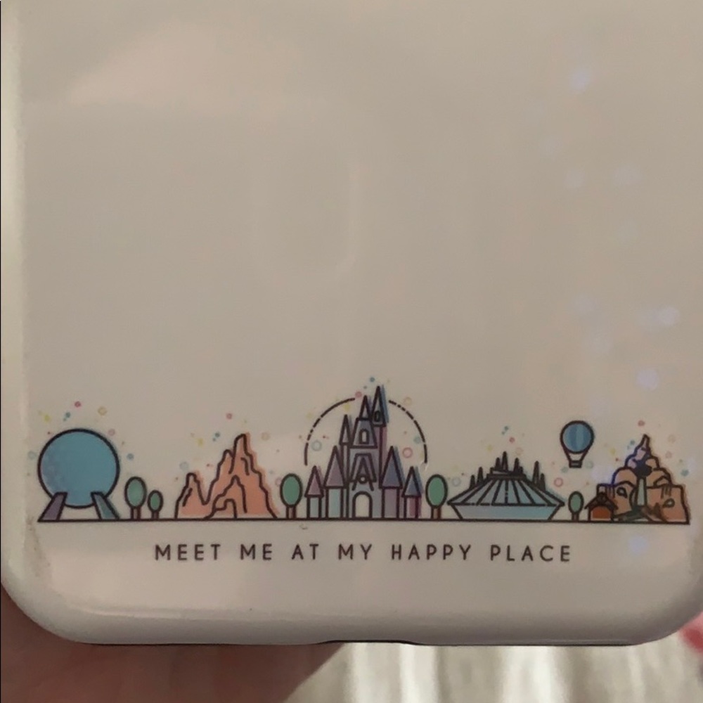 iPhone 7 Plus case! - Picture 3 of 3